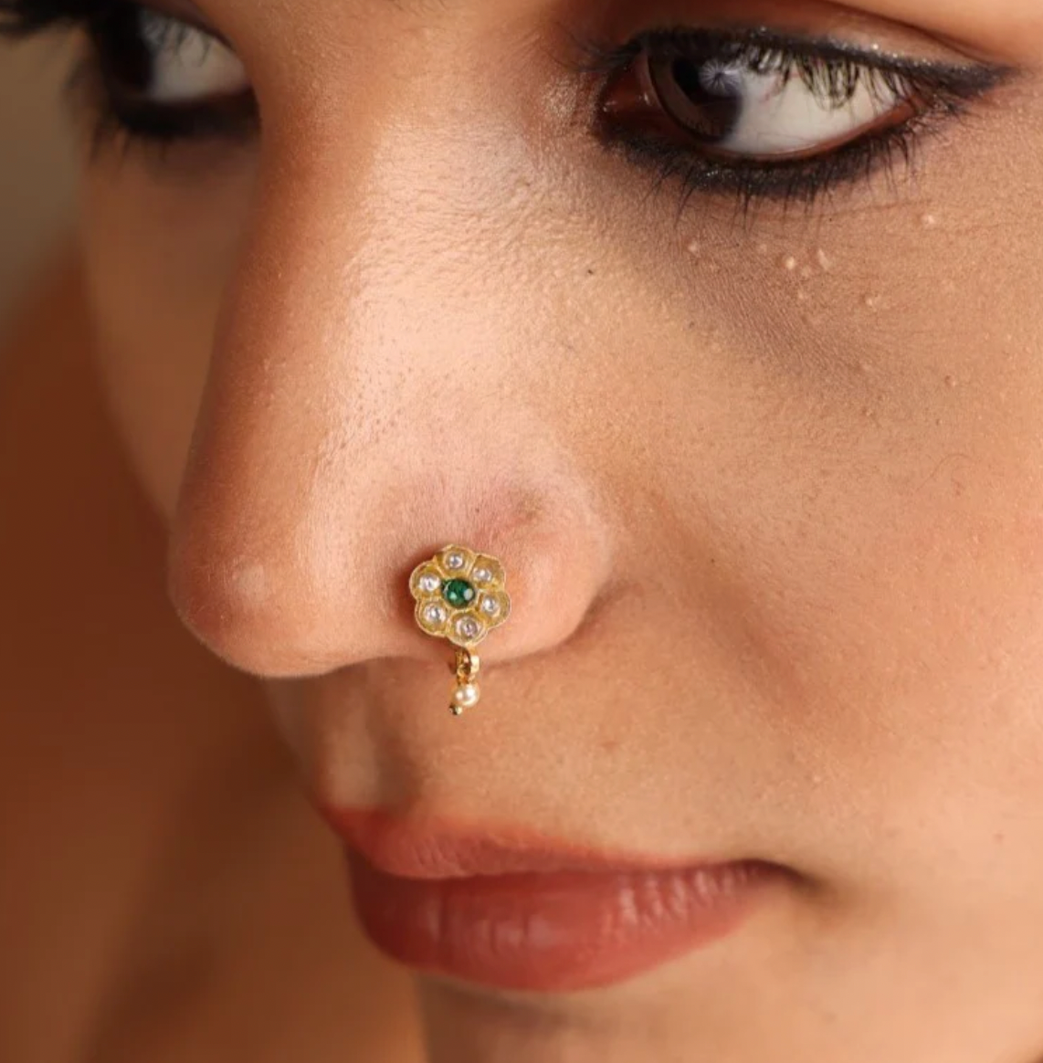 PUSHP NOSE RING