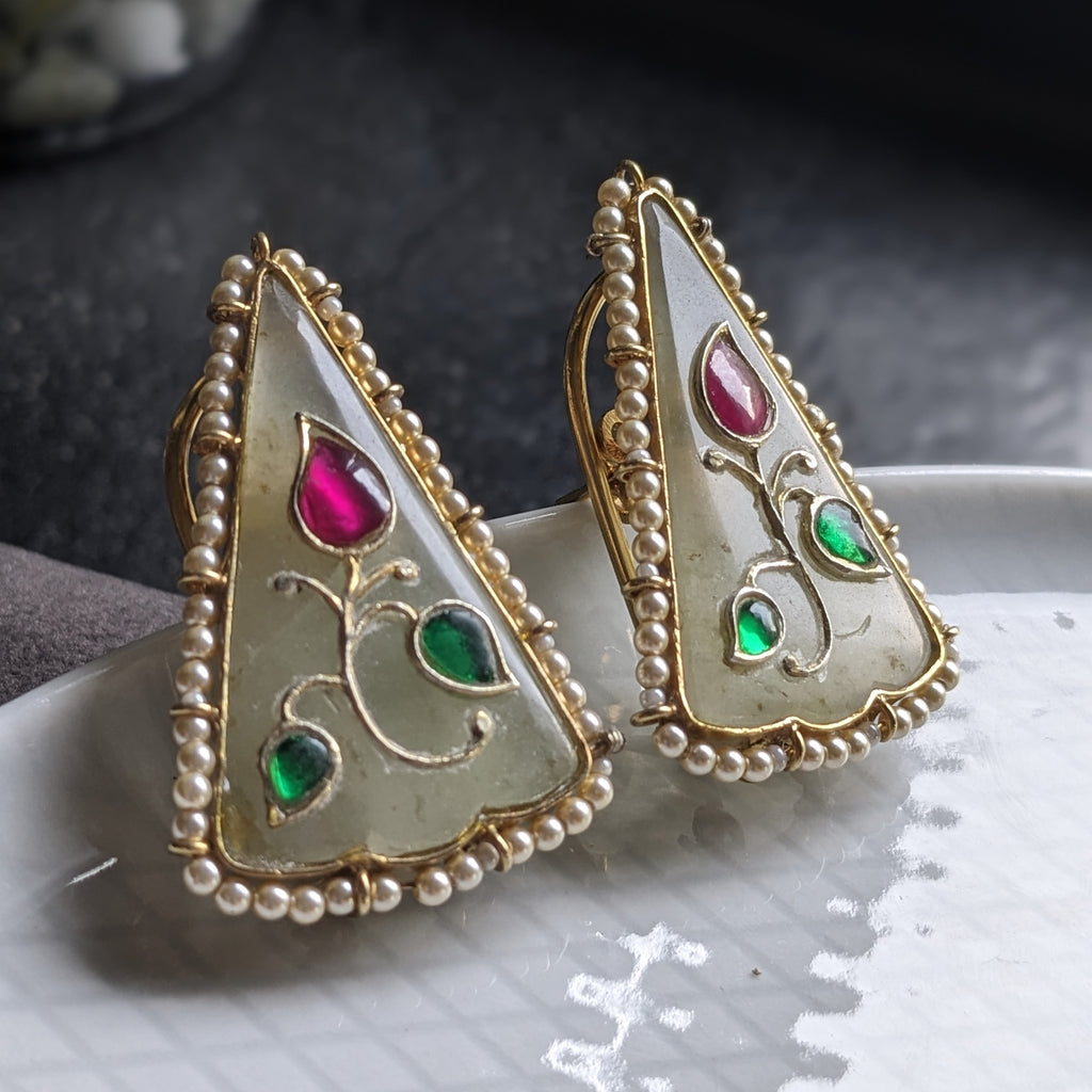 Trikon earring