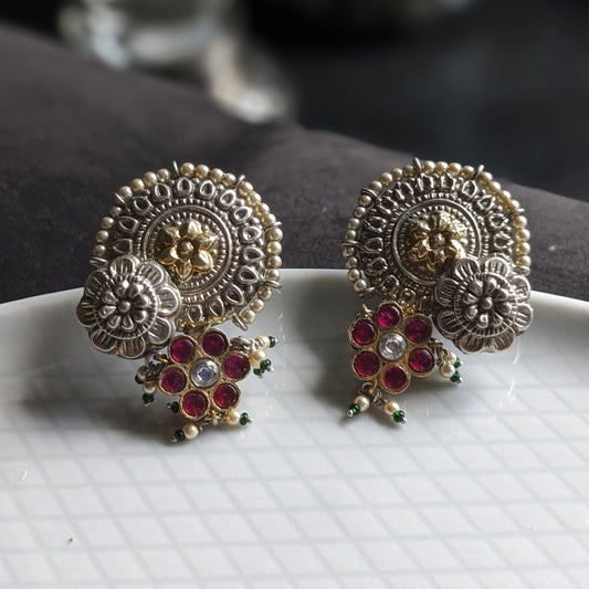 Fleur Studs - Small