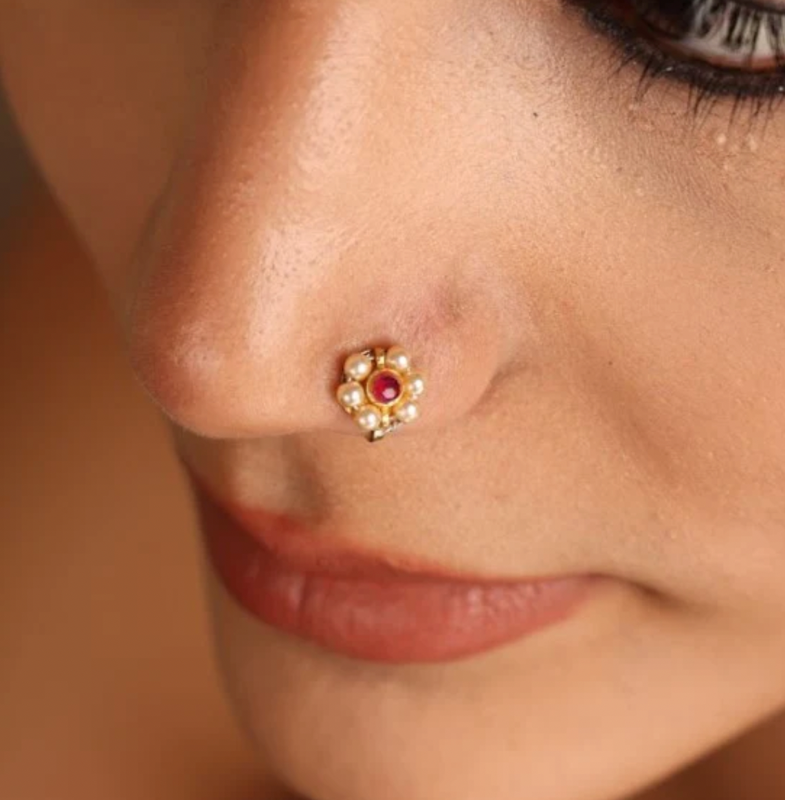 RED FLOWER NOSE RING