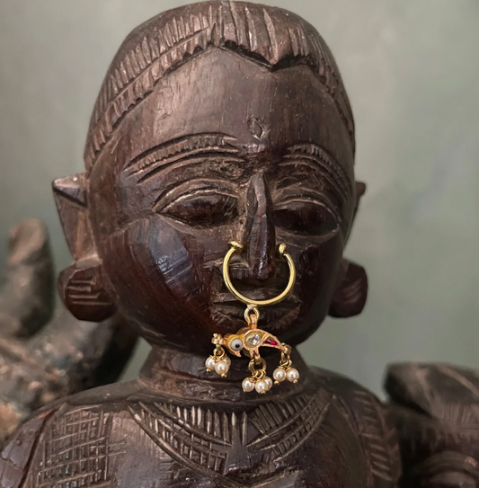 PAKSHI NOSE RING